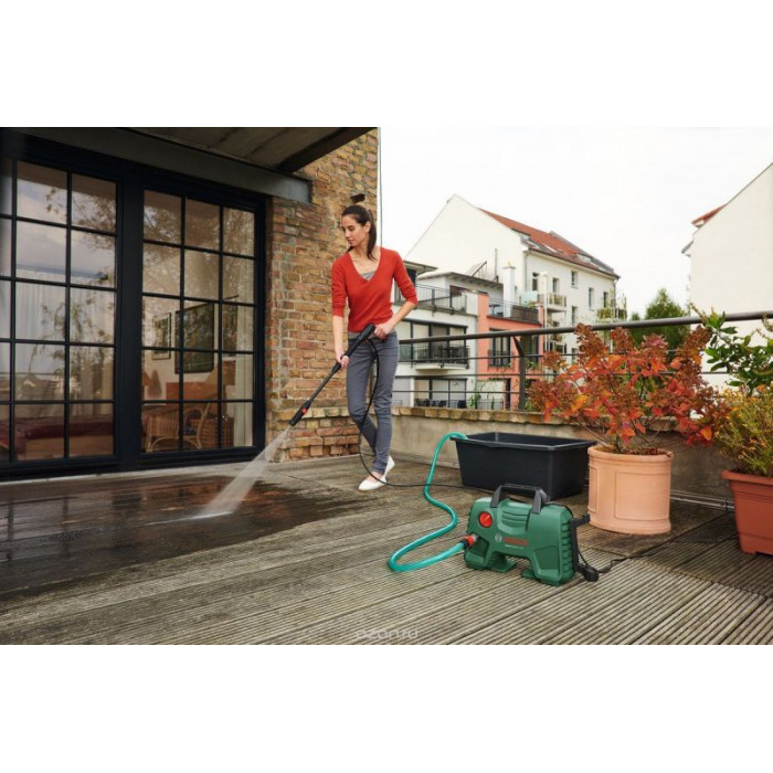Мойка высокого давления Bosch EasyAquatak 120