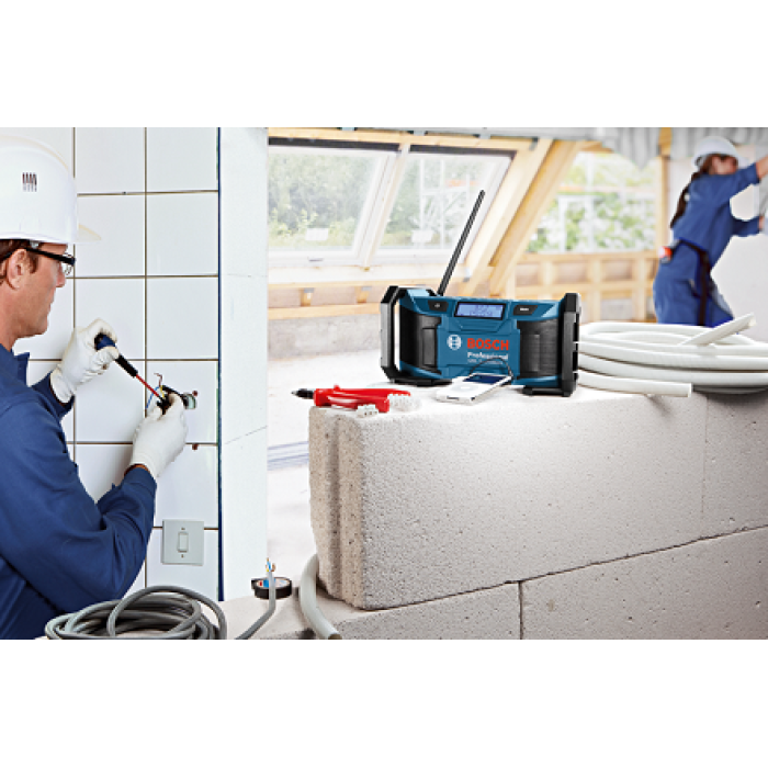 Аккумуляторный радиоприёмник Bosch GML SoundBoxx Professional (без аккумулятора и зарядного устройства)