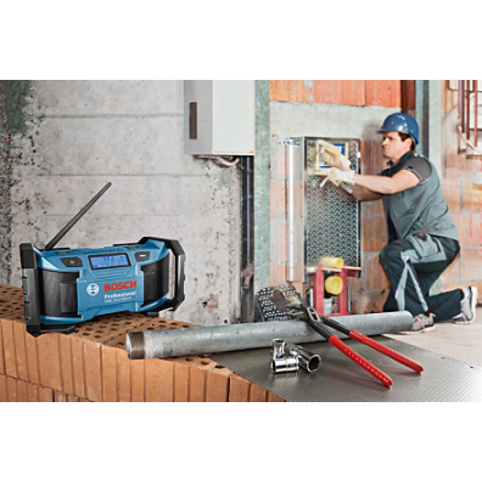 Аккумуляторный радиоприёмник Bosch GML SoundBoxx Professional (без аккумулятора и зарядного устройства)