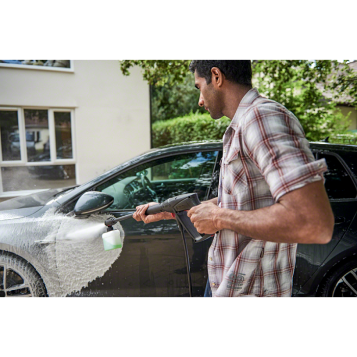 Очиститель высокого давления Bosch UniversalAquatak 130