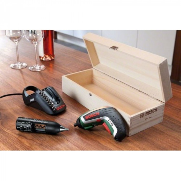 Акумуляторний шуруповерт Bosch IXO Vino (0603978020)