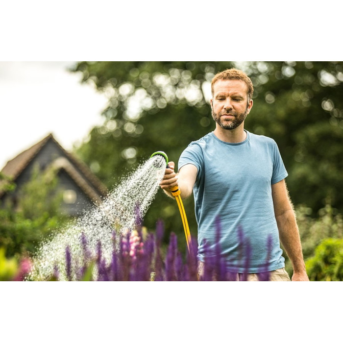 Аккумуляторный насос Bosch GardenPump 18, АКБ 18 В / 2,5 Ач, з/у AL 1810 CV