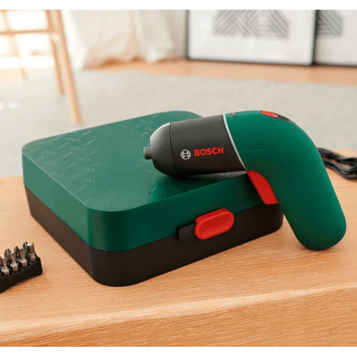 Акумуляторна електровикрутка Bosch IXO 6 (06039C7120)