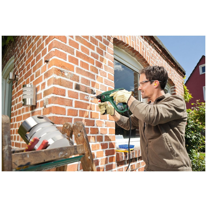 Перфоратор Bosch PBH 2100 RE (06033A9303) + набір бурів SDS-PLUS 6 шт.