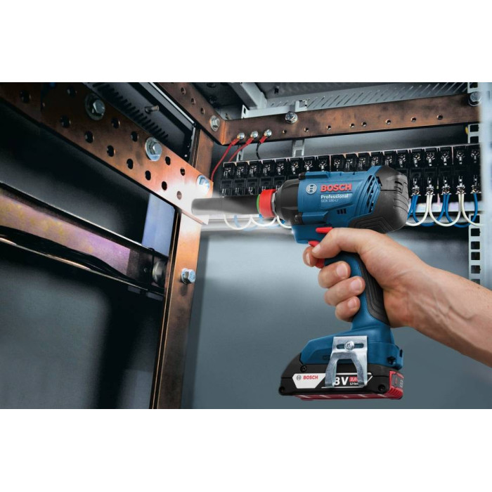 Аккумуляторный ударный гайковерт BOSCH GDX 180-LI 2х2.0 Ач, ЗУ (06019G5223)
