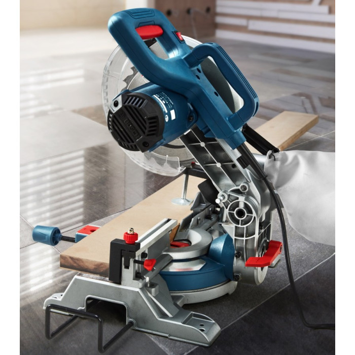 Пила торцювальна Bosch Professional GCM 216 (0601B33000)