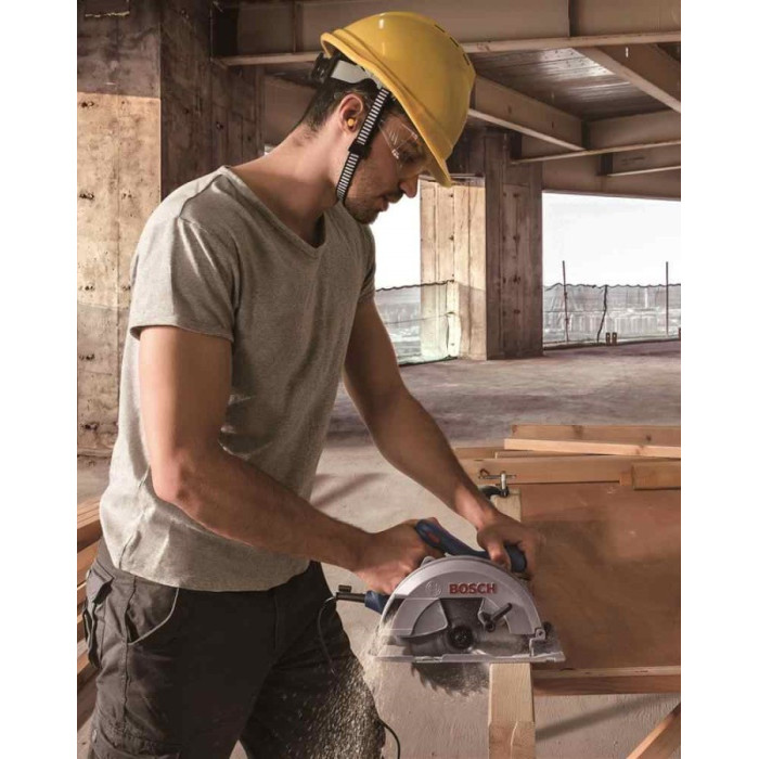Ручна циркулярна пилка Bosch Professional GKS 140 (06016B3020)