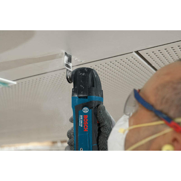Багатофункціональний інструмент Bosch GOP 250 CE Professional (Картон) (0601230000)