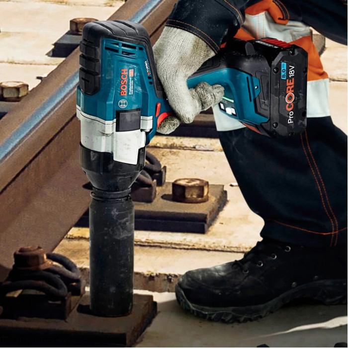 Акумуляторний гайковерт Bosch Professional GDS 18V-1000 (Без АКБ та ЗУ) (06019J8300)