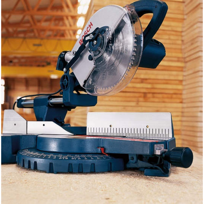 Пила торцювальна Bosch GCM 10 S Professional (0601B20508)