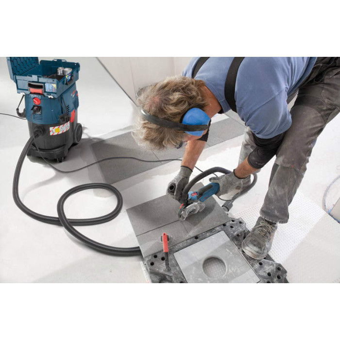 Пылесос строительный для влажного/сухого мусора Bosch GAS 35 L SFC+ Professional
