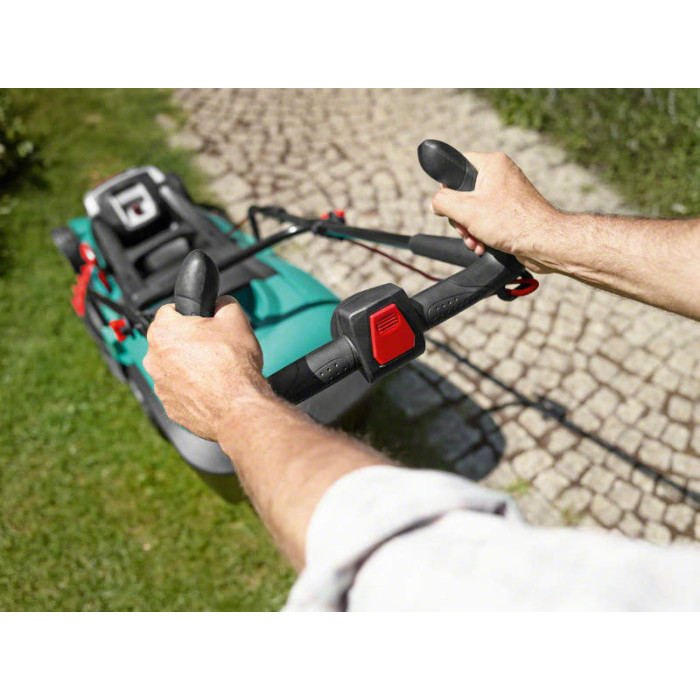 Аккумуляторная газонокосилка Bosch Rotak 43 Li Ergo-Flex
