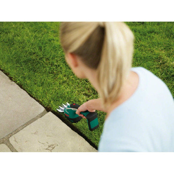 Аккумуляторные ножницы Bosch AGS 7,2 LI