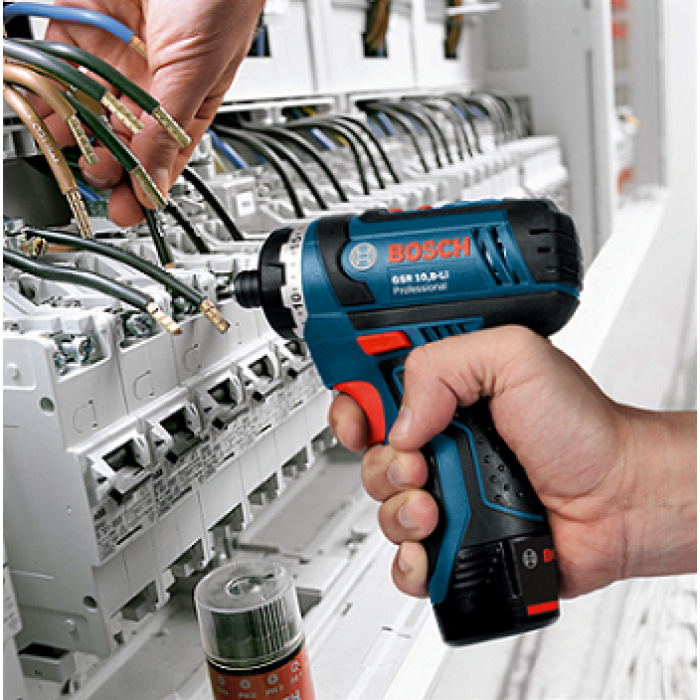 Акумуляторний шуруповерт Bosch GSR 10,8-Li Professional 2 х 1,5 Аh (0601992906)